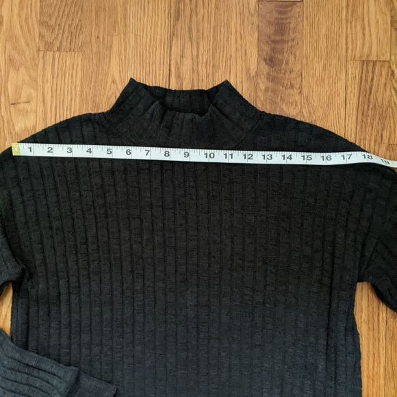 Derek Heart Gray Mockneck Sweater with Faux Shirt Tail - Picture 10 of 14